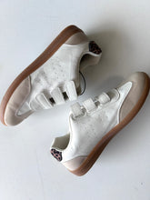 Load image into Gallery viewer, Dolce Vita W Shoes Size: 8.5
