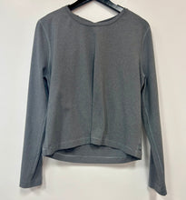 Load image into Gallery viewer, Lululemon Athletic Top Size Large
