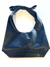 Load image into Gallery viewer, Victoria's Secret Purse
